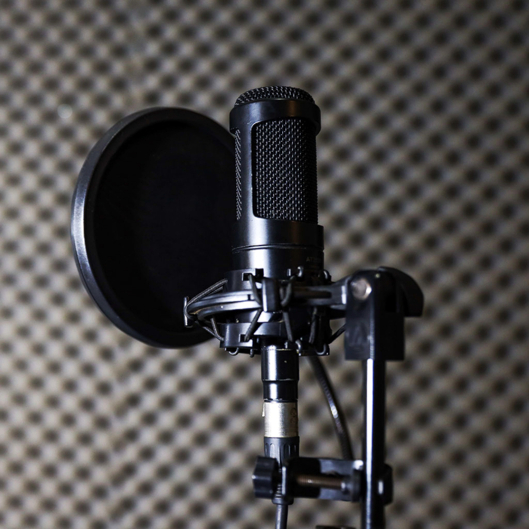 Microphone Placement for Professional Voice-Over - Voquent