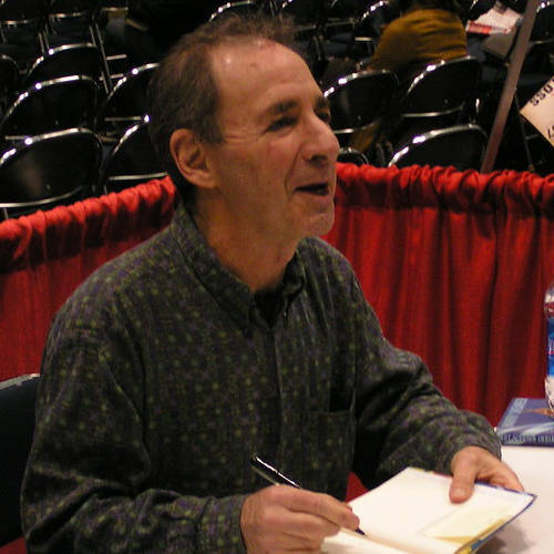 Harry Shearer (Ned Flanders)