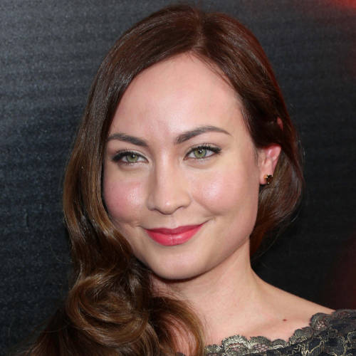 Piper Wright (Courtney Ford)