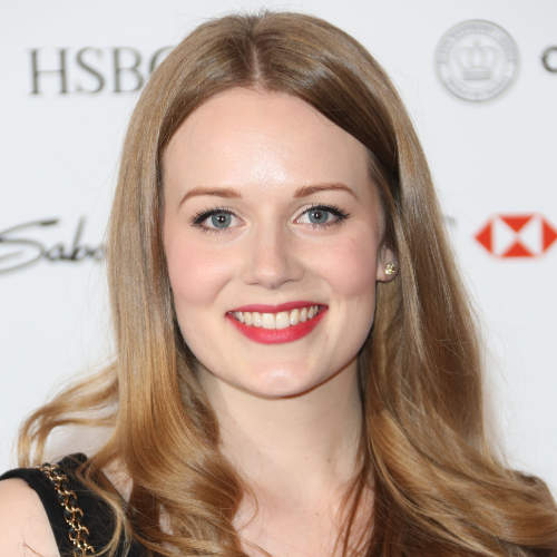 Nepheli Loux (Cara Theobold)