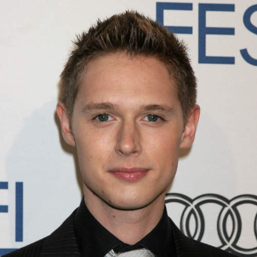 Corhyn (Samuel Barnett)