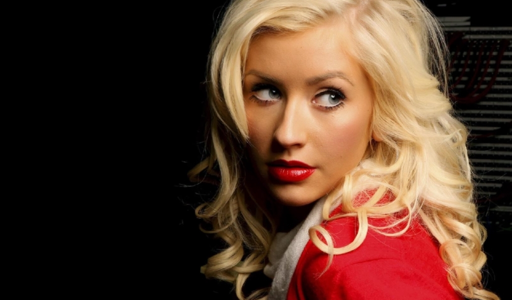 Christina Aguilera in red